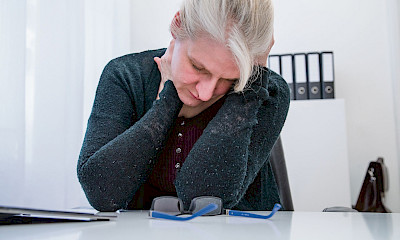 Wenn der Körper nicht mehr mitmacht, ist die Berufsinvalidität ein wichtiges Sicherheitsnetz. ©Keystone / Picture / Alliance / Christin Klose