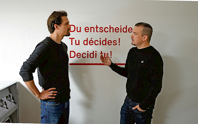 SEV-Vizepräsident Patrick Kummer und Gewerkschaftssekretär Michael Buletti im Gespräch.