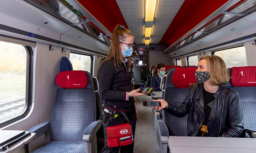 Die SBB hat den Fernverkehr während der Pandemie im Auftrag des Bundes mit Verlusten weitergeführt. Somit steht der Bund in der Verantwortung, die Covid-Verluste beim Fernverkehr abzugelten wie beim Regionalverkehr. Das ist auch eine Frage der Gleichbehandlung. © SBB.