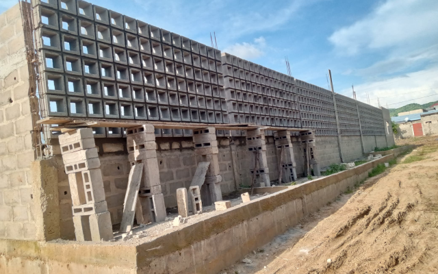 Neues Schulhaus in Togo: Dank Spenden auf gutem Weg