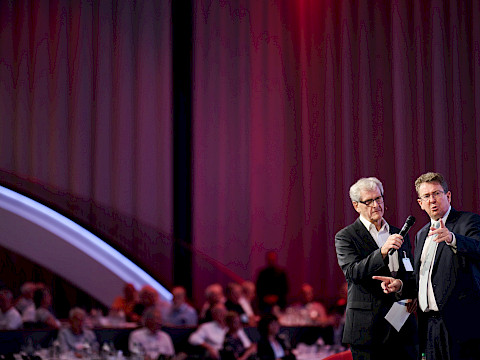 Peter Moor, Moderazione e Albert R&ouml;sti, Consigliere federale / &copy;Manu Friederich